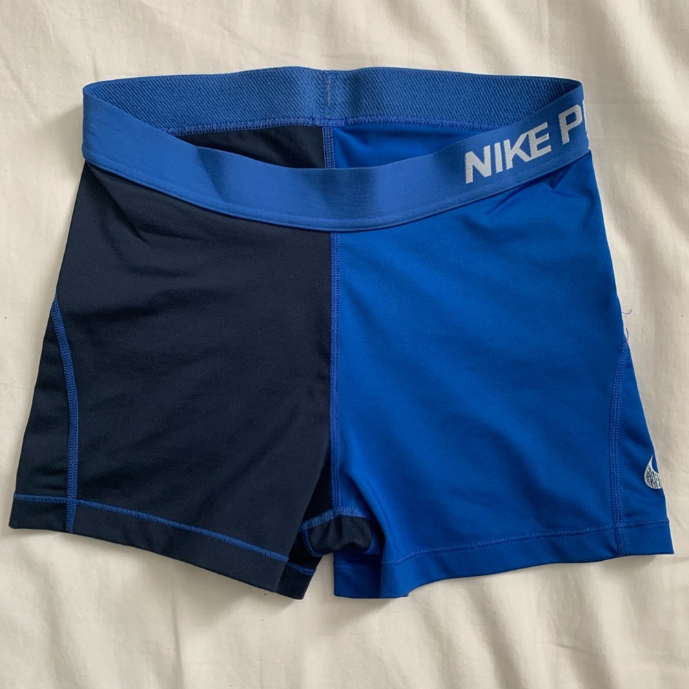 ✨Nike Pro dry-fit  shorts